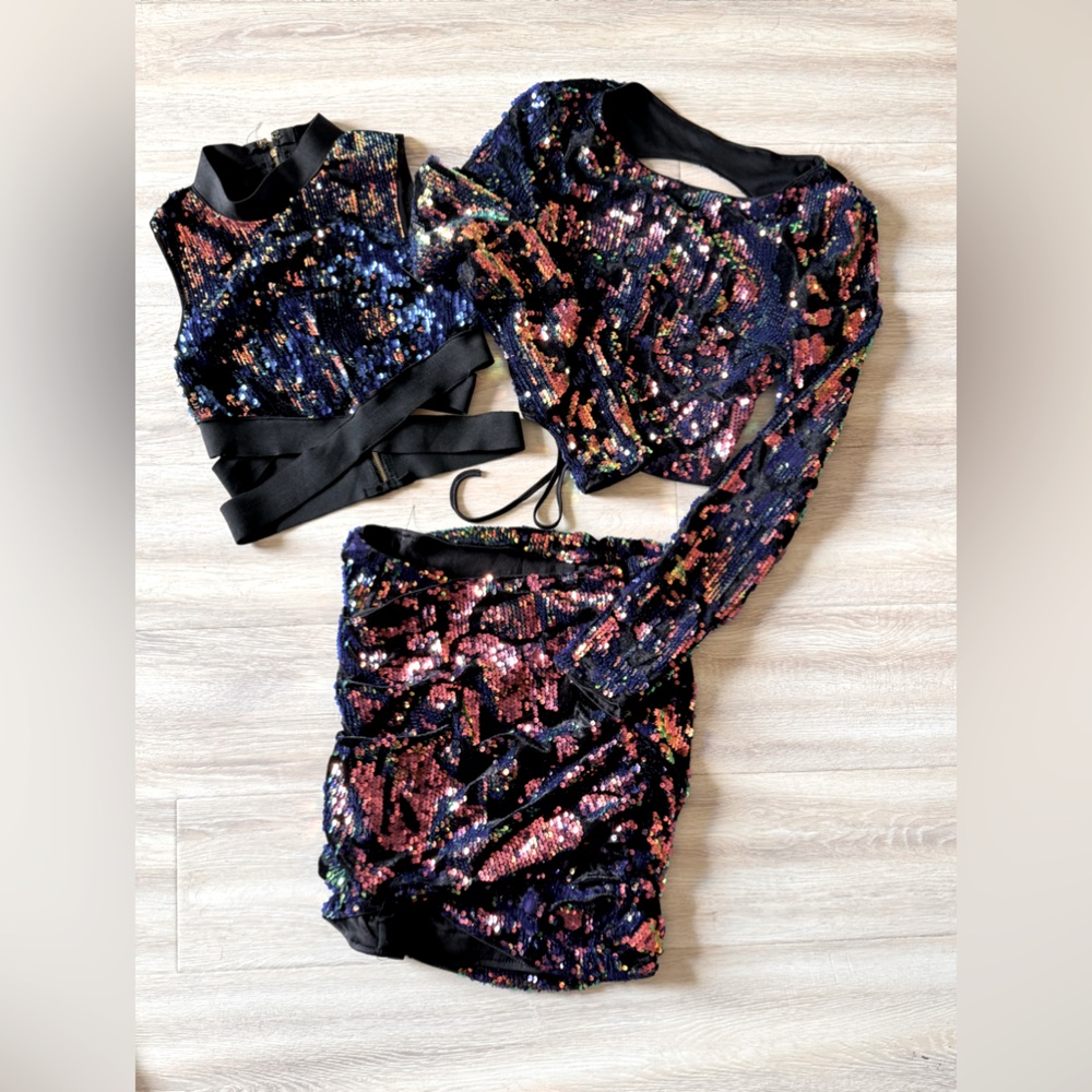 3 PIECE SEQUIN SKIRT & CROP TOPS